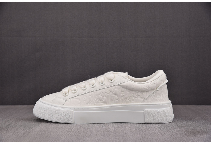 D1OR B33 Sneakers