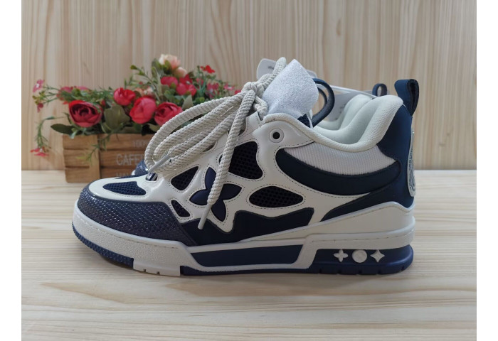 L1VV TRAINER