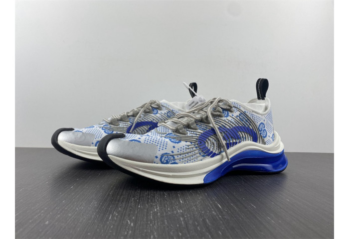 GU RUN SNEAKER