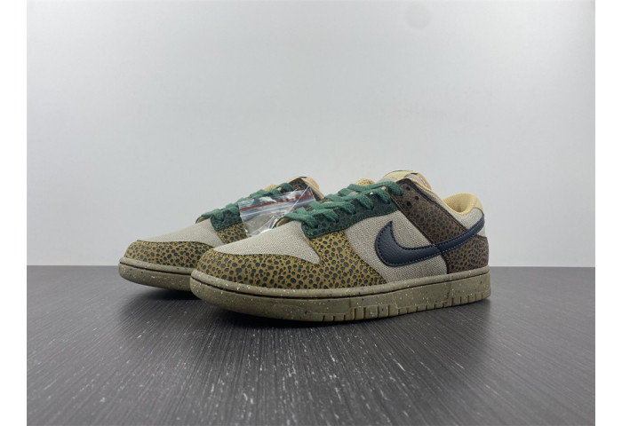 Nike Dunk Low Safari Golden Moss DX2654-200