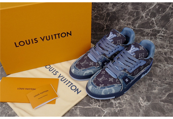L1VV TRAINER