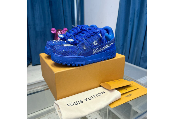 L1VV TRAINER
