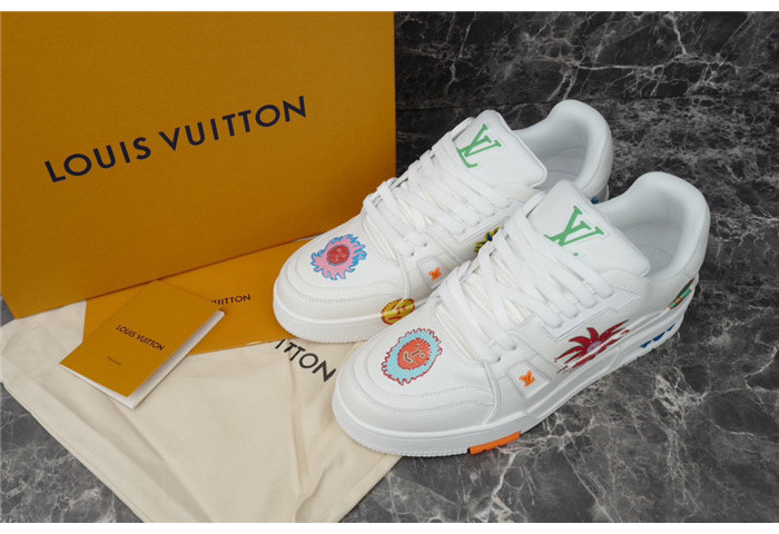 L1VV TRAINER