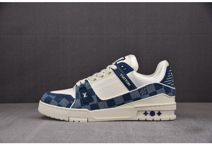 L1VV TRAINER
