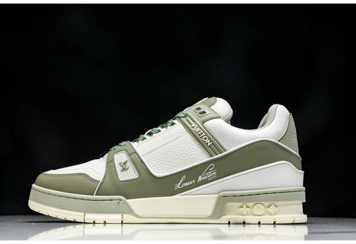 L1VV TRAINER