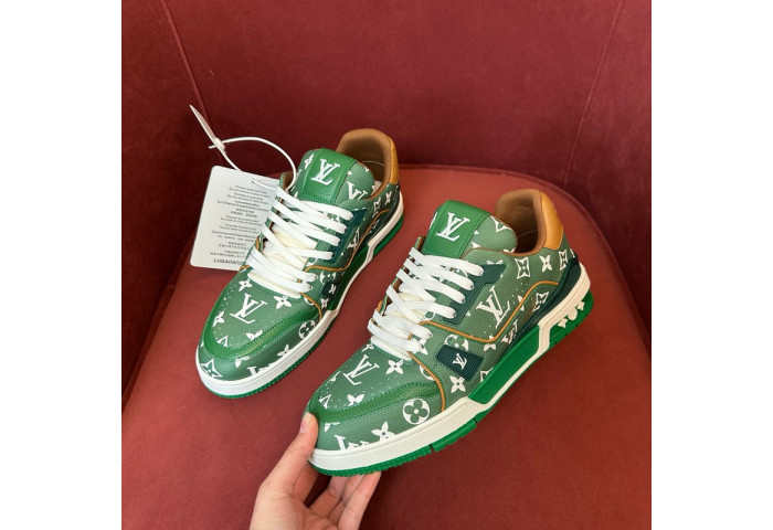 L1VV TRAINER