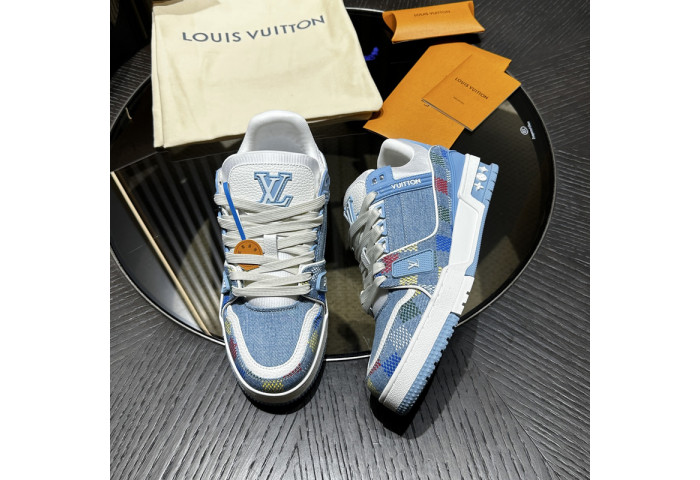 L1VV TRAINER