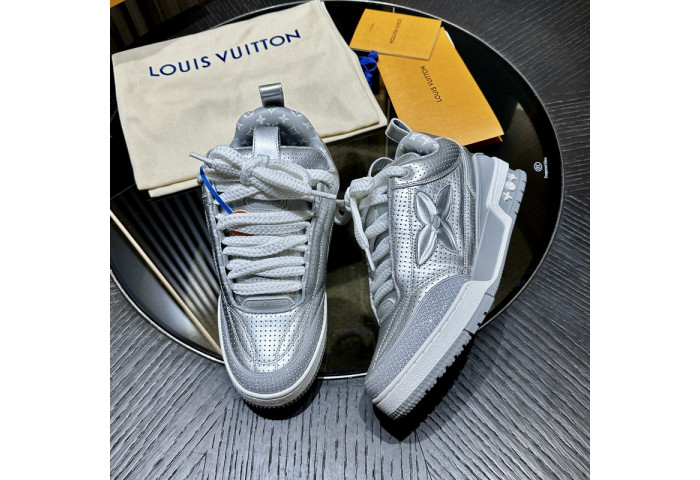L1VV TRAINER