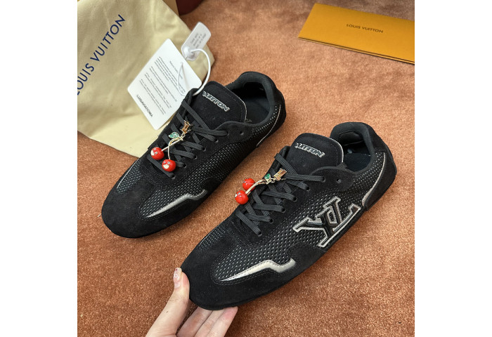 L1VV Rally Sneakers