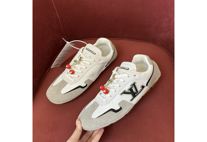 L1VV Rally Sneakers