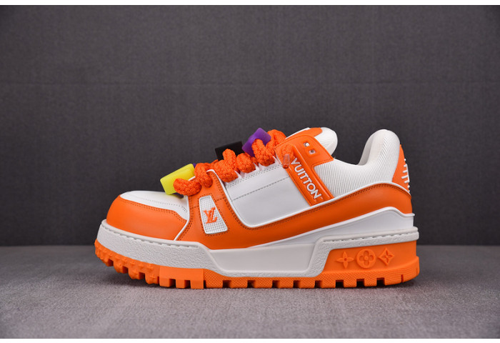 L1VV TRAINER