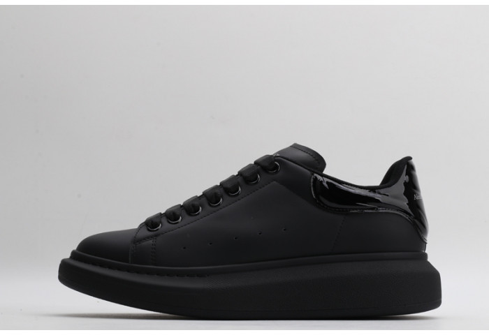 ALEXANDER MCQUEEN Sneaker