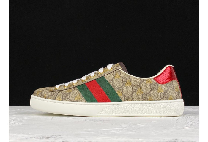 GU ACE EMBROIDERED LOW-TOP SNEAKER