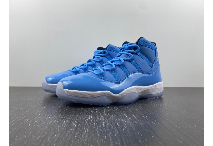 Air Jordan Ultimate Gift of Flight 717602-900