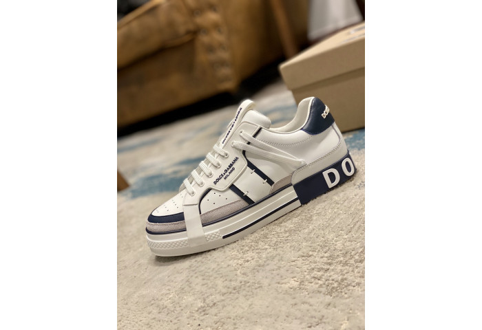 DG sneakers
