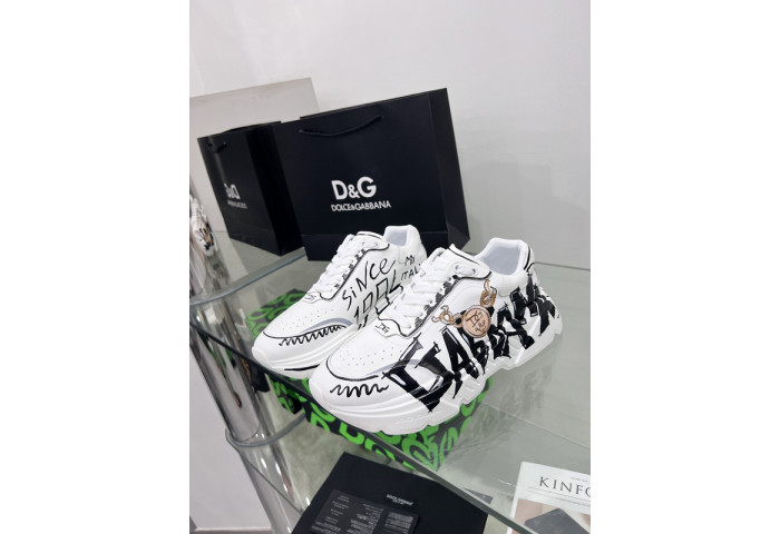 DG sneakers