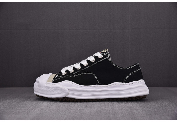 Ma*s*n mihara yasuhiro canvas sneakers