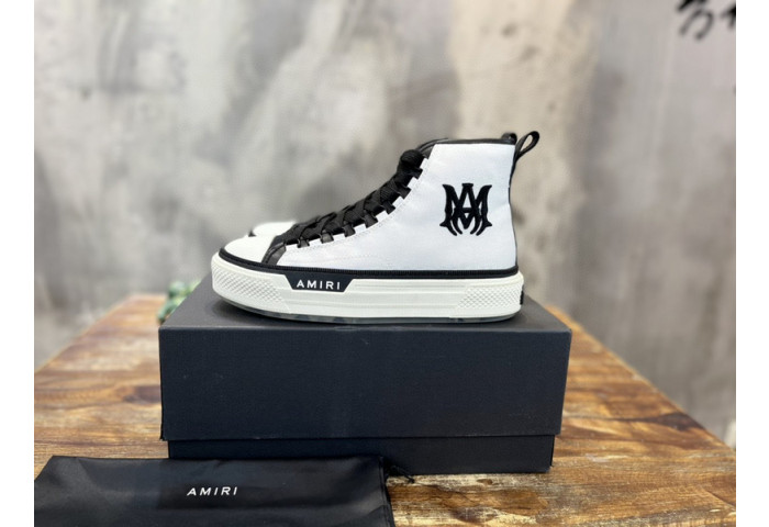 Amiri Sneakers