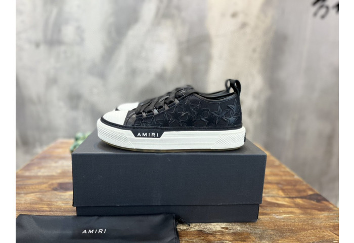 Amiri Sneakers