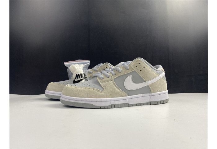 Nike SB Dunk Low Summit White Wolf Grey AR0778-110
