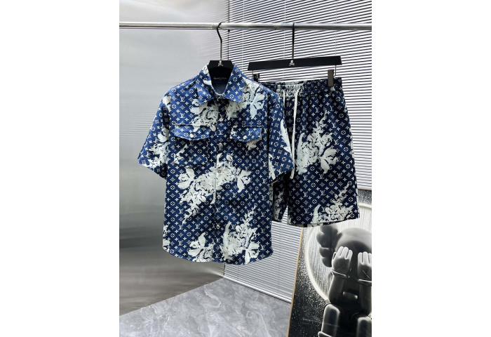 L1VV Suits