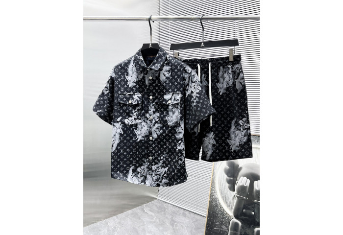 L1VV Suits
