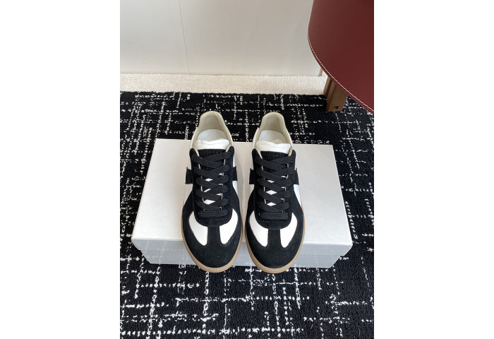 ma*s*n Ma*i*la shoes