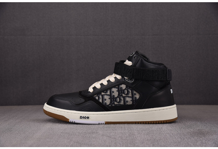 B27 SNEAKER