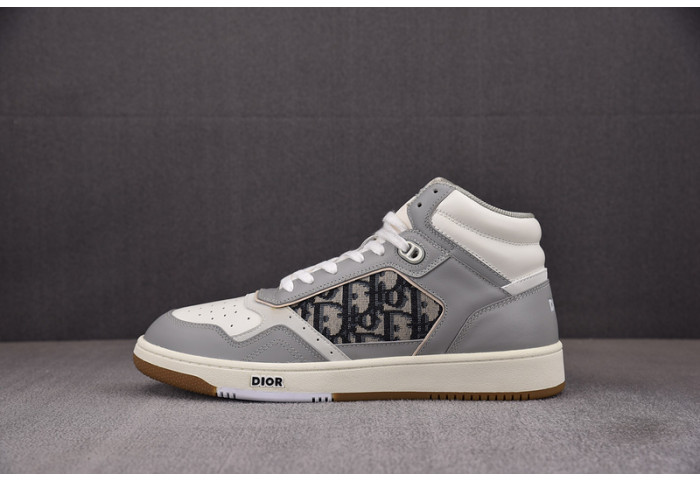 B27 SNEAKER
