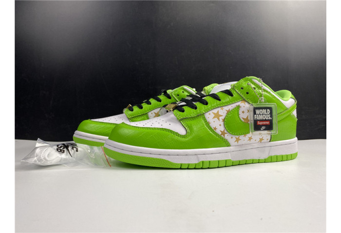 Nike SB Dunk Low Stars Mean Green (2021) DH3228-101