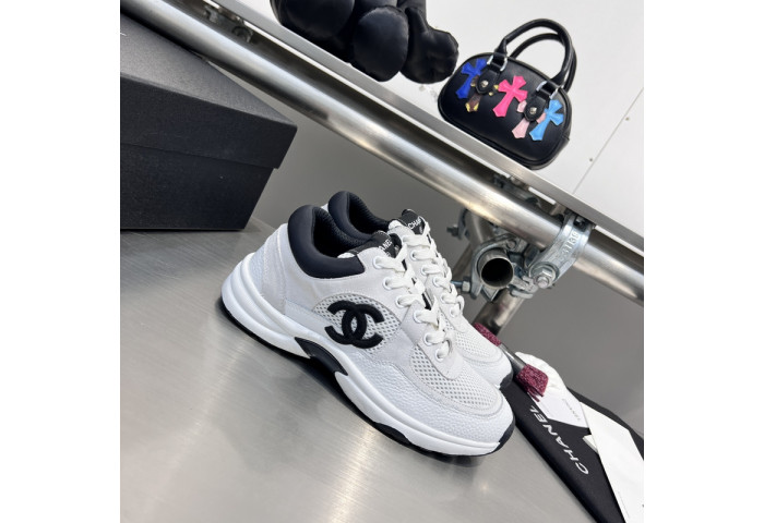 CH SNEAKERS