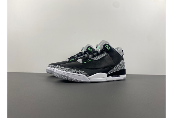 Air Jordan 3 “Green Glow” CT8532-031
