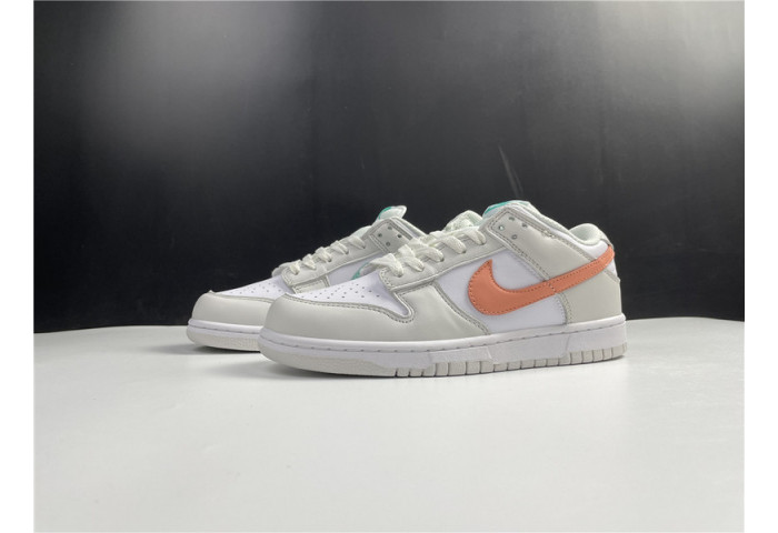 Nike Dunk Low Tropical Twist (GS) CW1590-101