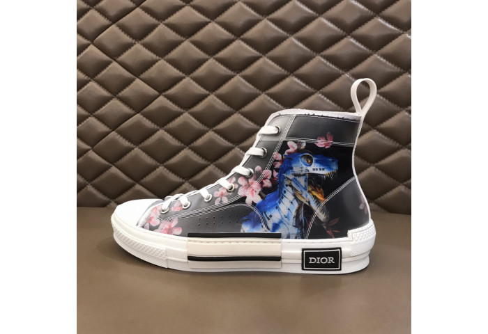 B23 Oblique Sneaker