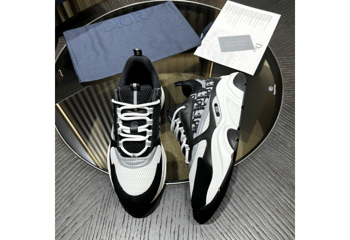 B22 TRAINER SNEAKER