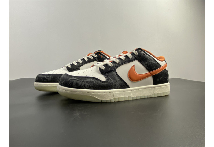 Nike Dunk Low PRM “Halloween” DD3357-100