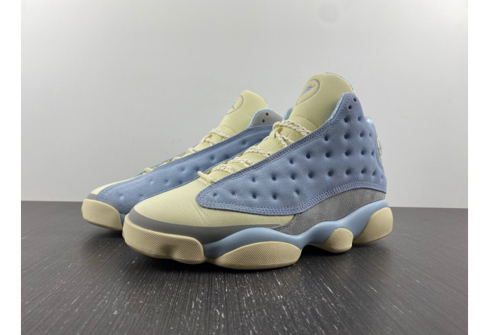 SoleFly x Air Jordan 13 -DX5763-100