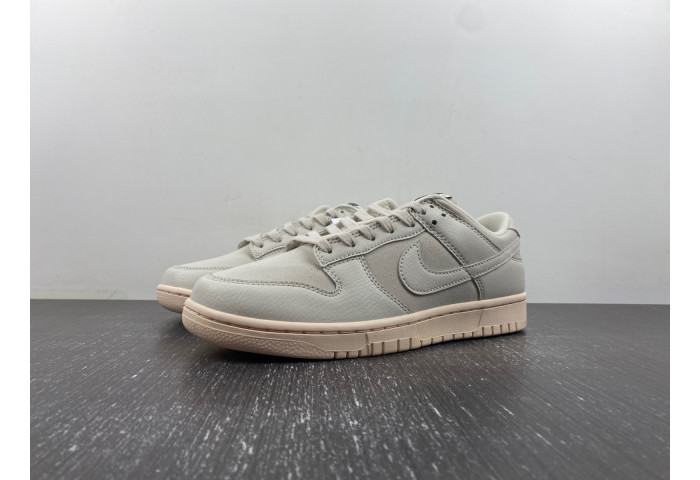 Nike Dunk Low “Light Orewood Brown” DZ2538-100