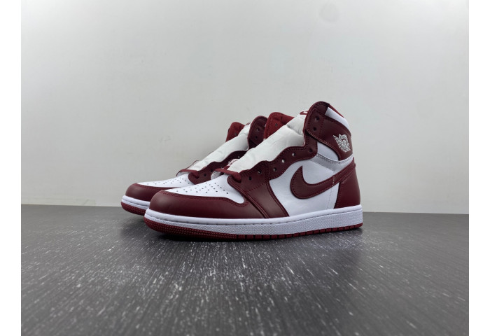 Air Jordan 1 High OG “Team Red” DZ5485-160