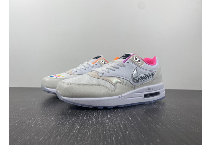 Nike Air Max 1 "Unlock Your Space" FN0608-101