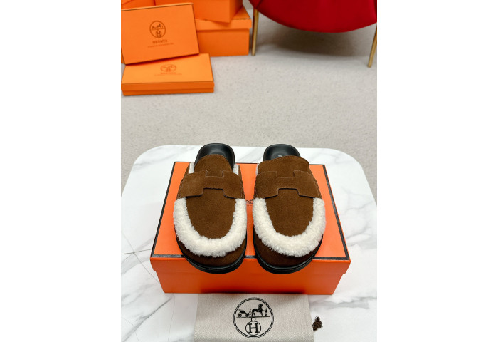 Hermes Sandals