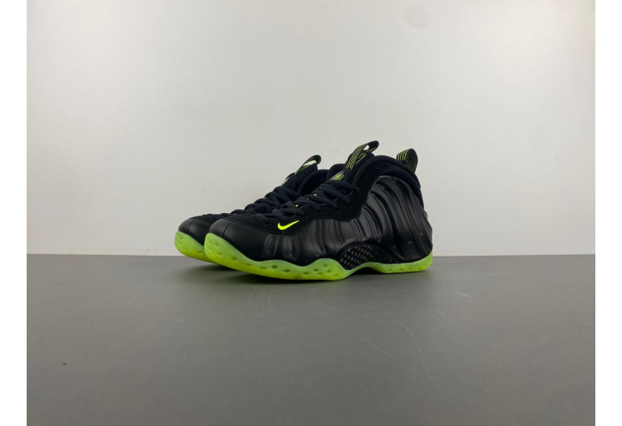 Nike Air Foamposite One HF2902-001