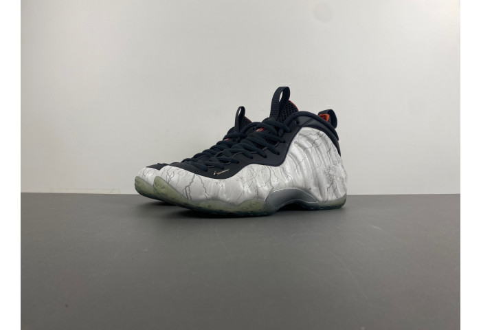 TEKKEN 8 x Nike Air Foamposite One “Jin Kazama” HF6367-001