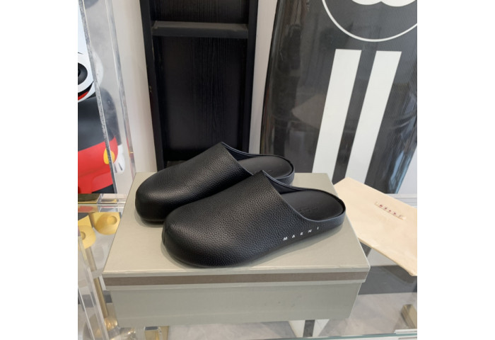 MARNI Fussbett Sabot Loafers