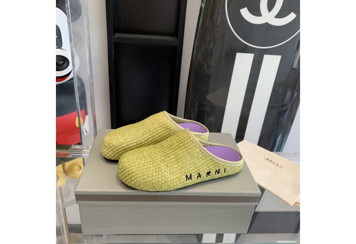 MARNI Fussbett Sabot Loafers