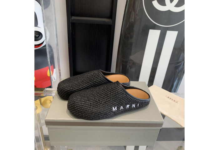 MARNI Fussbett Sabot Loafers