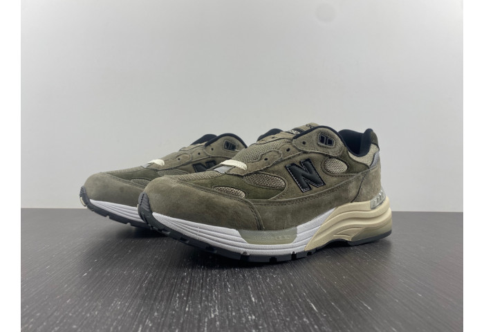 New Balance 992 Green M992J2