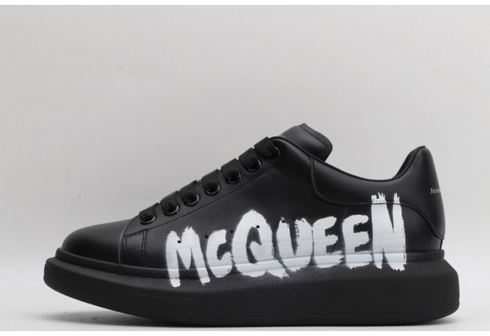 ALEXANDER MCQUEEN SNEAKERS