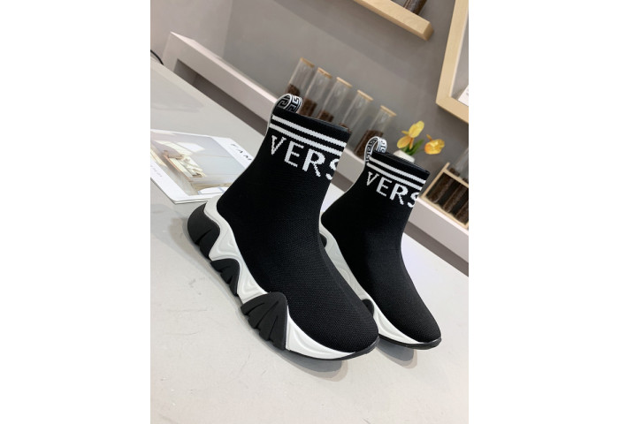 VERSA SNEAKERS