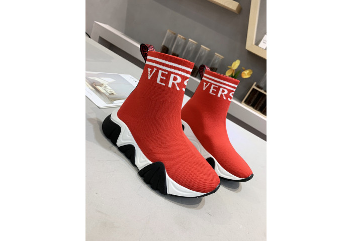 VERSA SNEAKERS